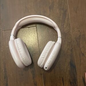 Chic Blush Over-Ear Headphones